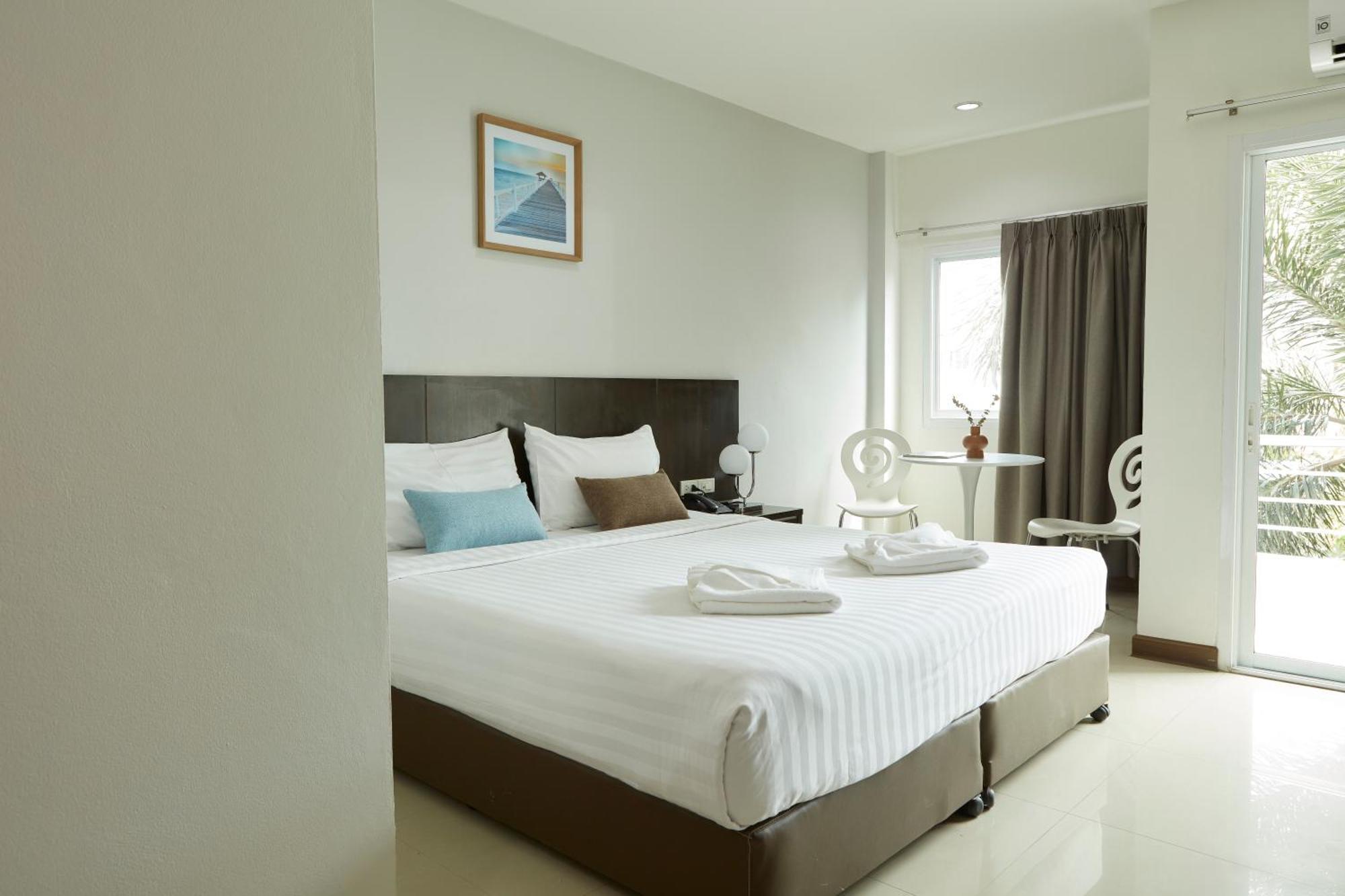 Rhienchai Place Hotel Surat Thani Zewnętrze zdjęcie