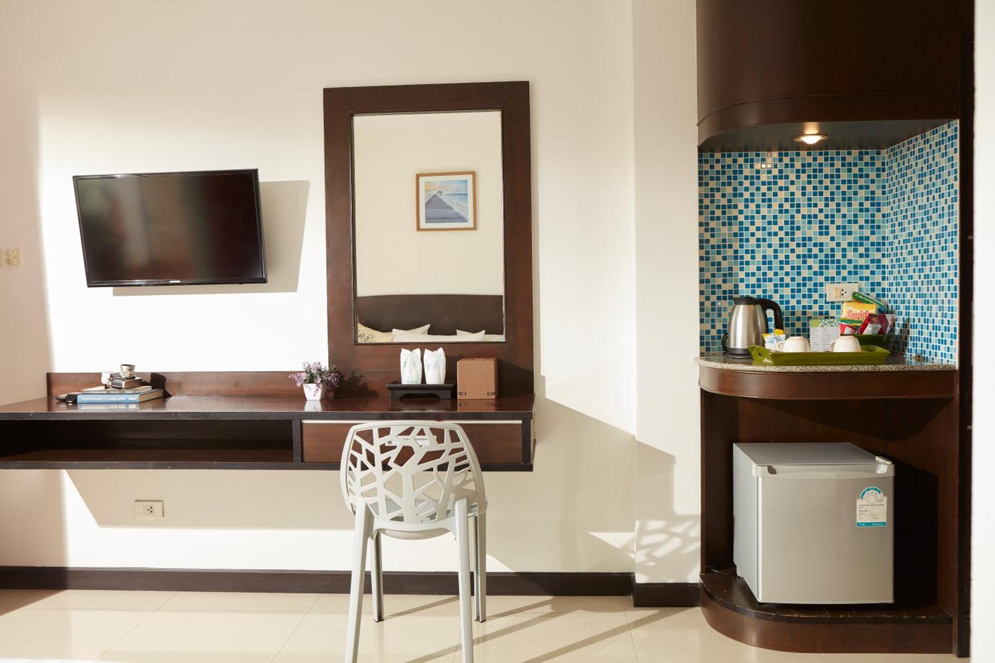 Rhienchai Place Hotel Surat Thani Zewnętrze zdjęcie